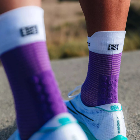 Skarpety do biegania COMPRESSPORT PRO RACING SOCKS RUN HIGH V4.0 Wysokie za kostkę