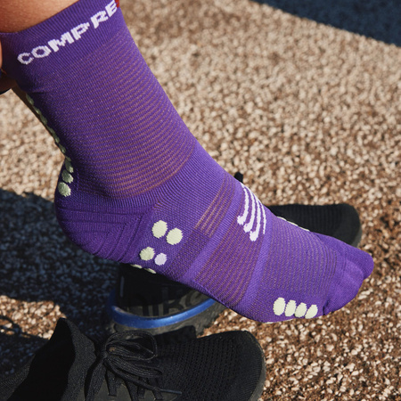 Skarpety do biegania COMPRESSPORT PRO RACING SOCKS RUN HIGH V4.0