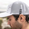 Czapka z daszkiem COMPRESSPORT Trucker Cap Lifestyle