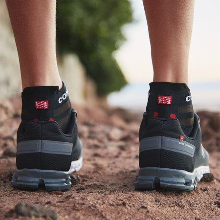 Skarpety do biegania COMPRESSPORT PRORACING SOCKS V4.0 ULTRALIGHT RUN LOW Niskie za kostkę