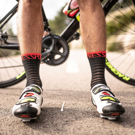 Skarpety rowerowe COMPRESSPORT ULTRALIGHT BIKE V3.0