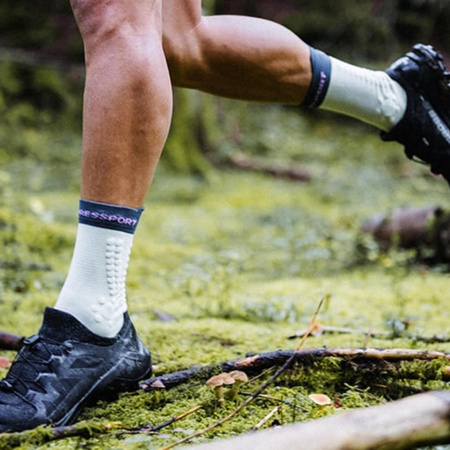 Skarpety do biegania COMPRESSPORT PRO RACING SOCKS TRAIL V4.0