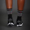 Skarpety do biegania odblaskowe COMPRESSPORT PRO RACING FLASH SOCKS RUN HIGH V3.0